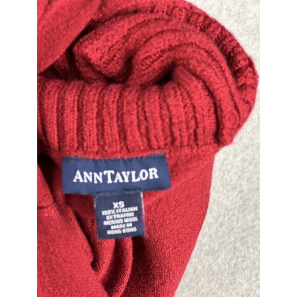 Ann Taylor Red Merino Wool Turtleneck Sweater Womens XS Ribbed Knit Fitted - Picture 12 of 14